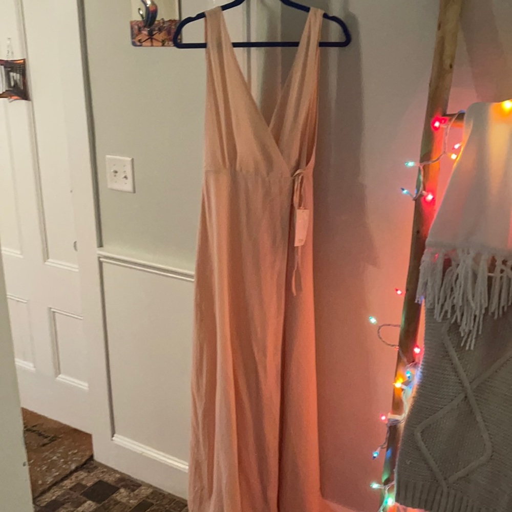 Beautiful open back tobi maxi dress